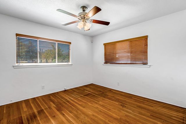 217 W Cortland Avenue, Fresno, CA 93705