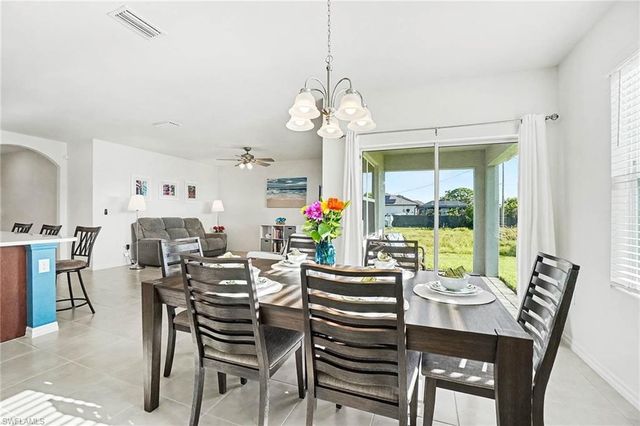 1813 NW 24th PL, Cape Coral, FL 33993