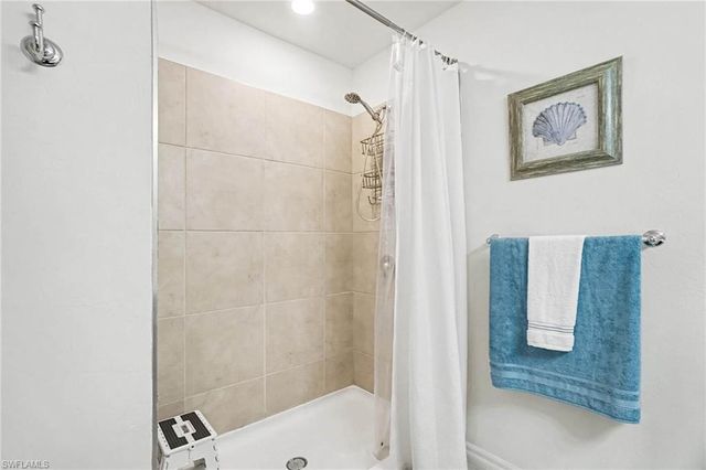 1813 NW 24th PL, Cape Coral, FL 33993