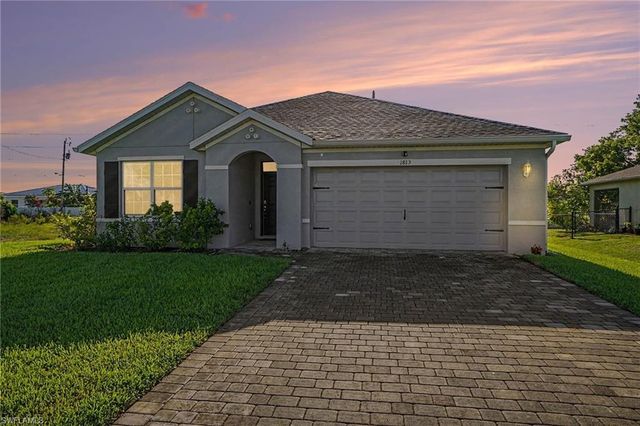 1813 NW 24th PL, Cape Coral, FL 33993
