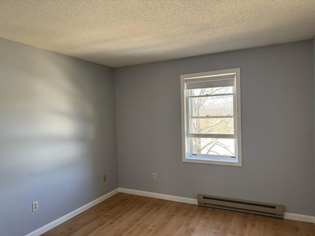 8 Freedom Drive, Montpelier, VT 05602