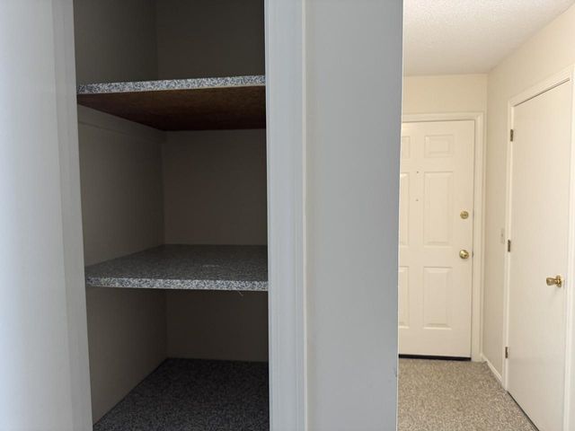 8 Freedom Drive, Montpelier, VT 05602