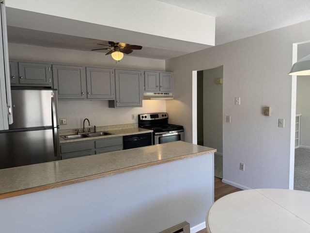 8 Freedom Drive, Montpelier, VT 05602