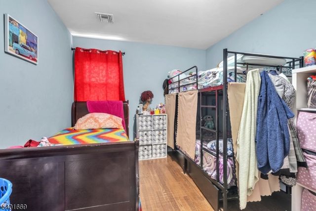 1101 Bergen Ave, Linden City, NJ 07036