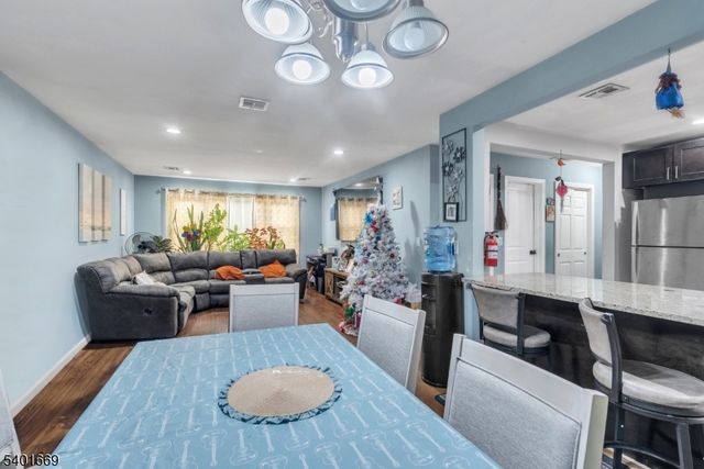 1101 Bergen Ave, Linden City, NJ 07036