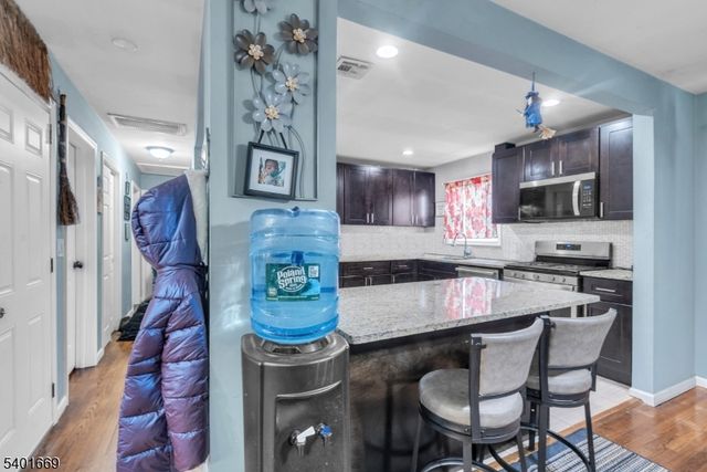 1101 Bergen Ave, Linden City, NJ 07036