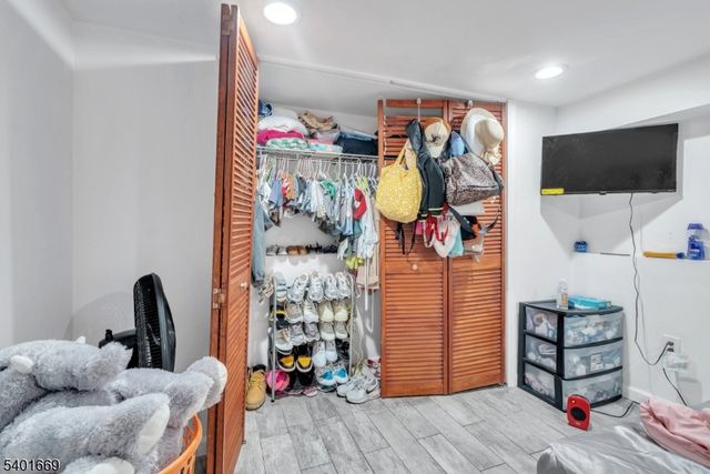 1101 Bergen Ave, Linden City, NJ 07036