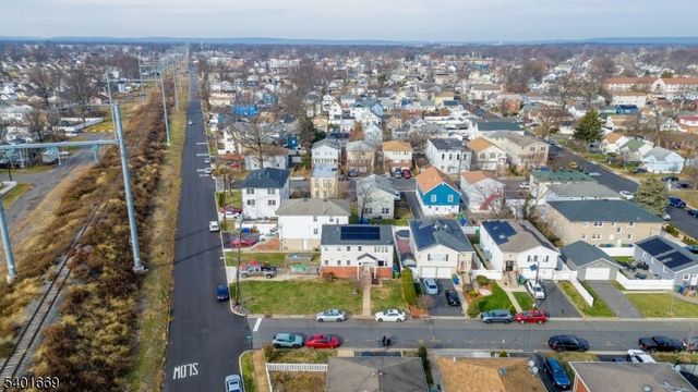 1101 Bergen Ave, Linden City, NJ 07036