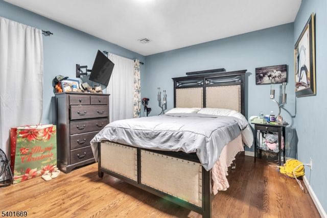 1101 Bergen Ave, Linden City, NJ 07036