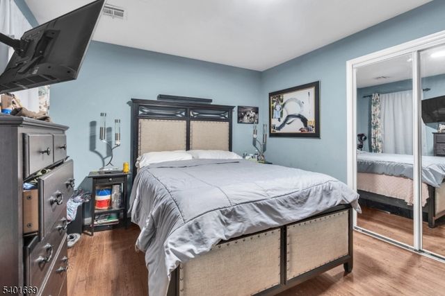 1101 Bergen Ave, Linden City, NJ 07036