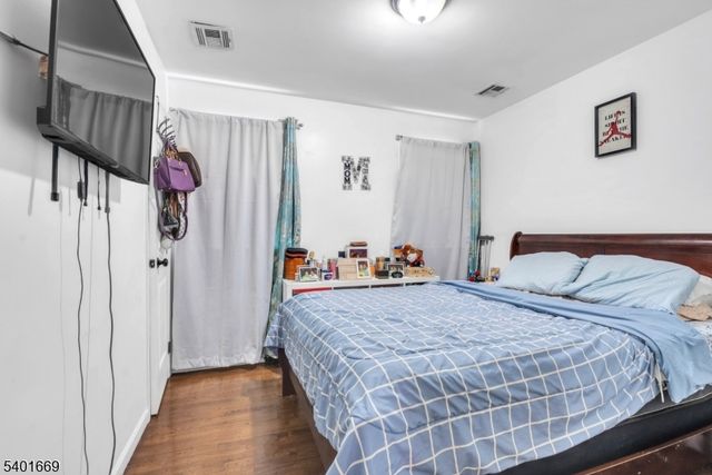 1101 Bergen Ave, Linden City, NJ 07036