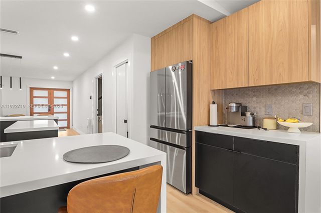 1462 SW 25th Ave, Deerfield Beach, FL 33442