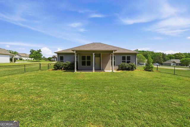 124 Hunters Chase Court, Eatonton, GA 31024