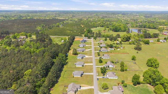 124 Hunters Chase Court, Eatonton, GA 31024