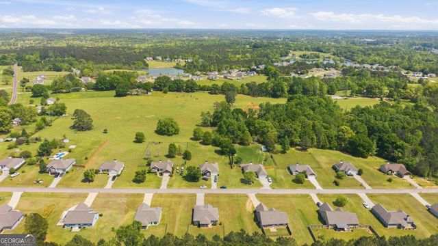124 Hunters Chase Court, Eatonton, GA 31024
