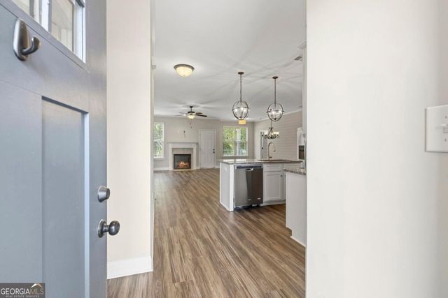 124 Hunters Chase Court, Eatonton, GA 31024