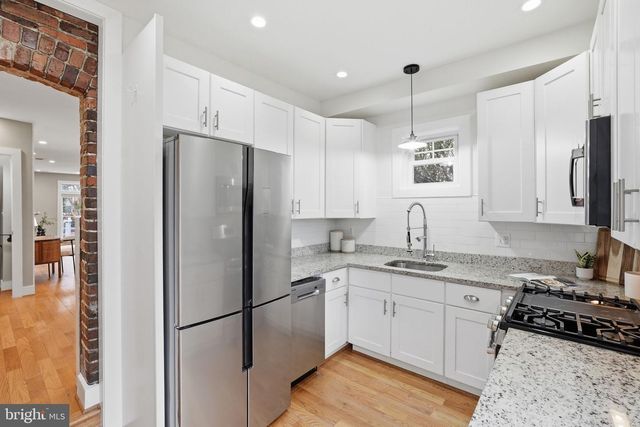 1604 D ST SE, Washington, DC 20003