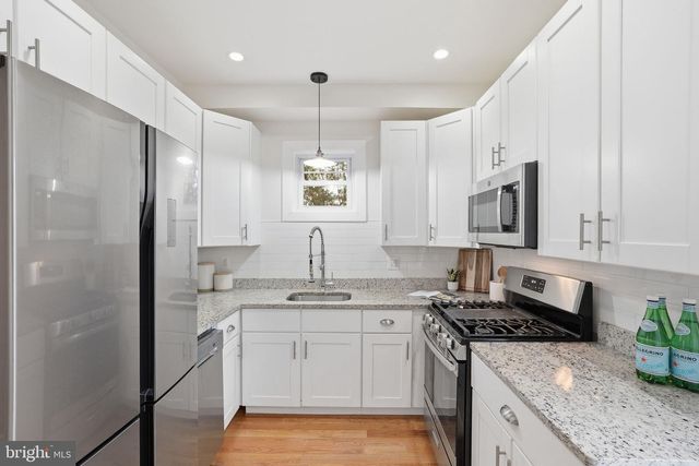 1604 D ST SE, Washington, DC 20003