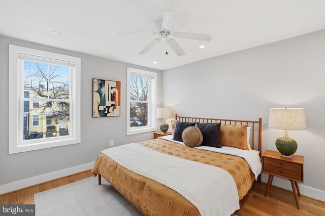 1604 D ST SE, Washington, DC 20003