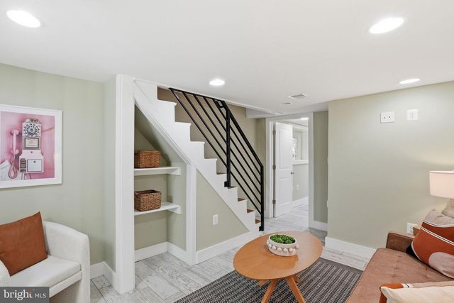 1604 D ST SE, Washington, DC 20003