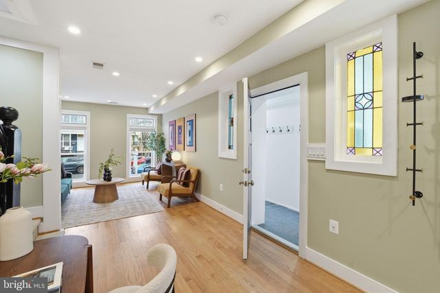 1604 D ST SE, Washington, DC 20003