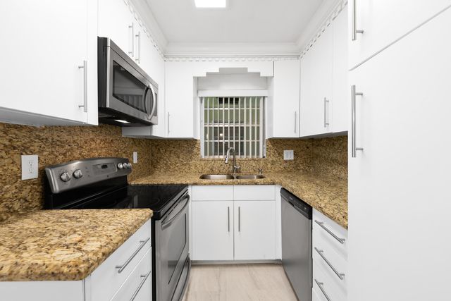 1231 NW 13th Street 470F, Boca Raton, FL 33486