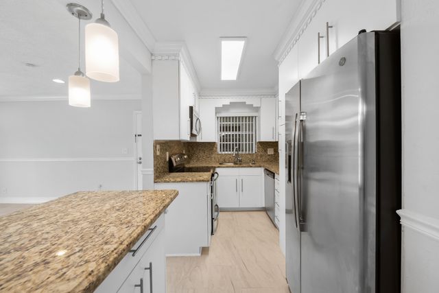 1231 NW 13th Street 470F, Boca Raton, FL 33486