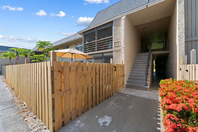 1231 NW 13th Street 470F, Boca Raton, FL 33486