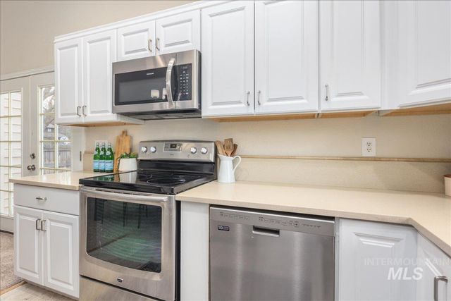 2128 E E Gloucester St., Boise, ID 83706