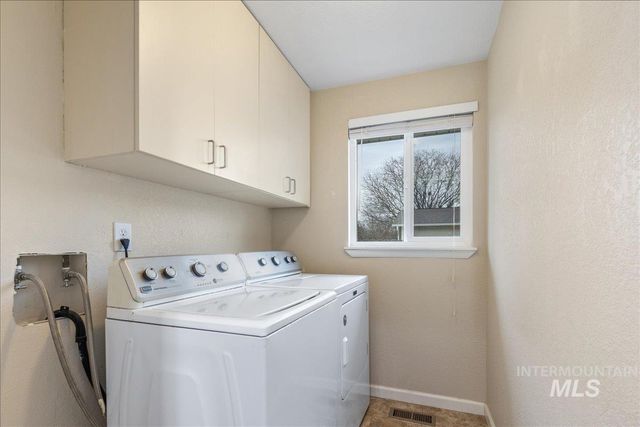 2128 E E Gloucester St., Boise, ID 83706