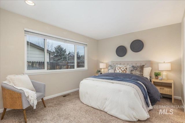 2128 E E Gloucester St., Boise, ID 83706