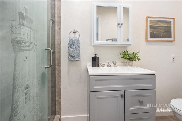 2128 E E Gloucester St., Boise, ID 83706