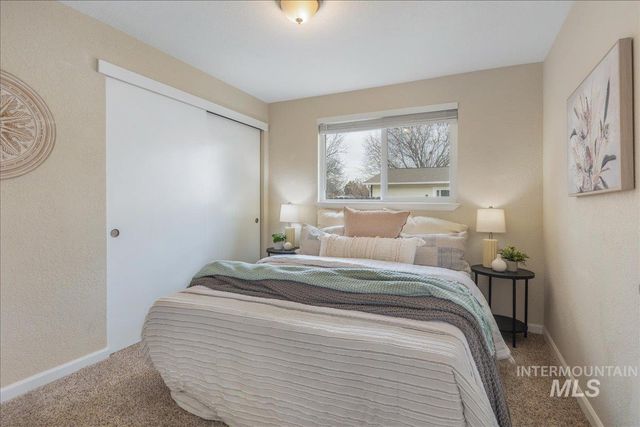 2128 E E Gloucester St., Boise, ID 83706