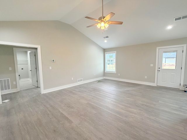 324 Whitley Way, Berea, KY 40403