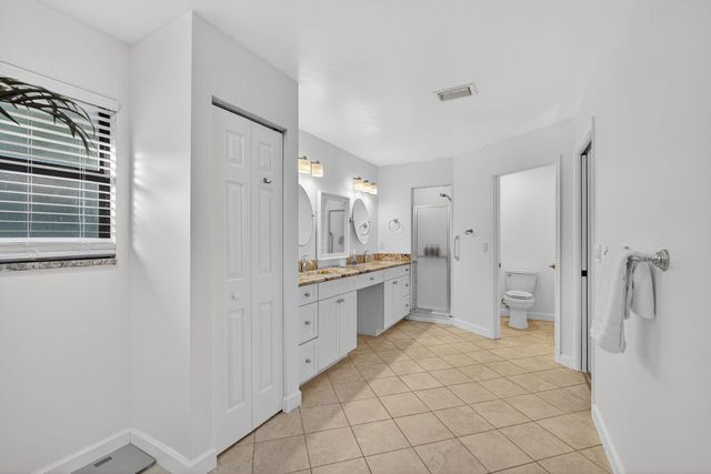 2530 NE Pinecrest Lakes Boulevard, Jensen Beach, FL 34957