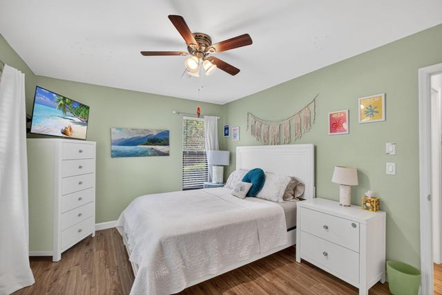 2530 NE Pinecrest Lakes Boulevard, Jensen Beach, FL 34957