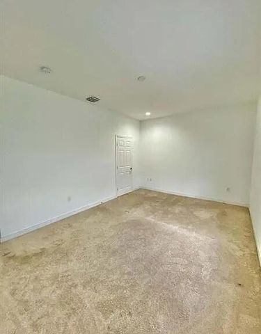 1060 CRYSTAL Way 103, Delray Beach, FL 33444