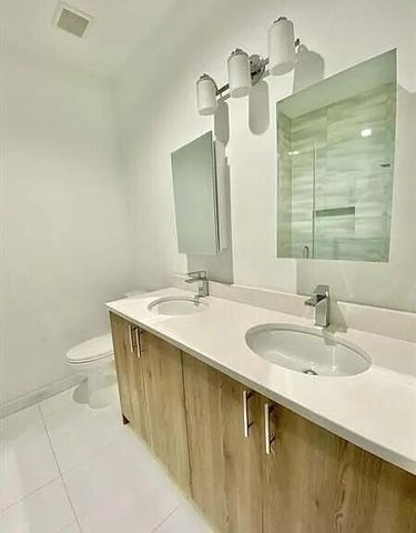 1060 CRYSTAL Way 103, Delray Beach, FL 33444