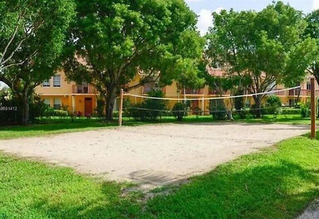 1060 CRYSTAL Way 103, Delray Beach, FL 33444