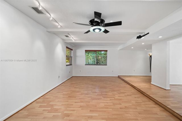 1175 NE 102nd St, Miami Shores, FL 33138