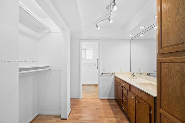 1175 NE 102nd St, Miami Shores, FL 33138