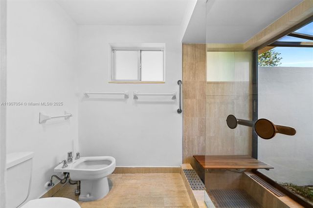 1175 NE 102nd St, Miami Shores, FL 33138