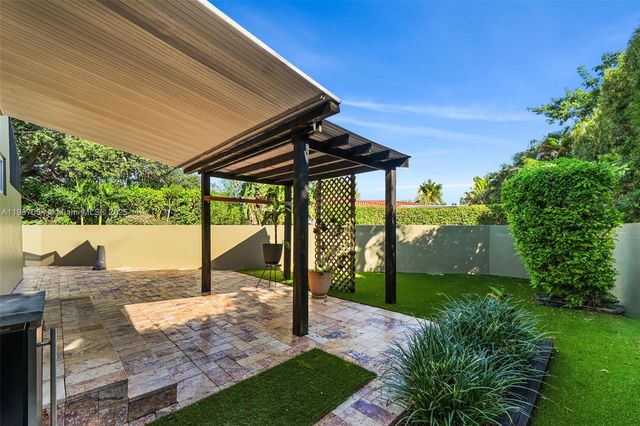 1175 NE 102nd St, Miami Shores, FL 33138