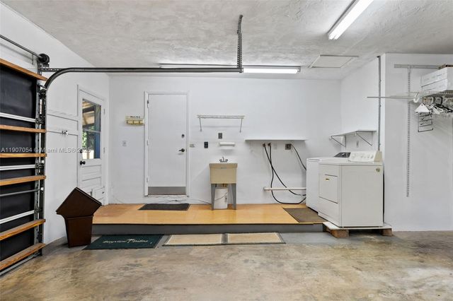 1175 NE 102nd St, Miami Shores, FL 33138