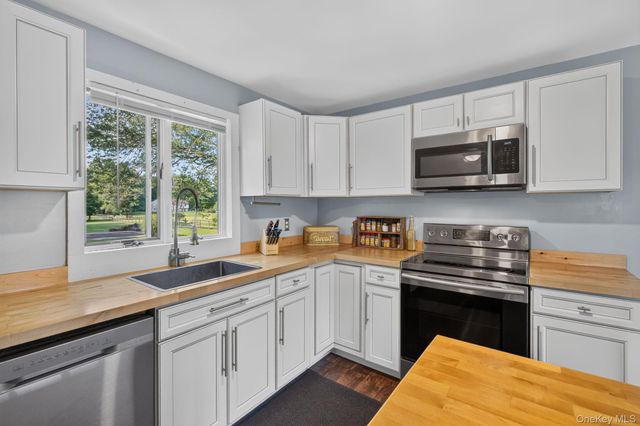 49 Bailey Road, Montgomery, NY 12549