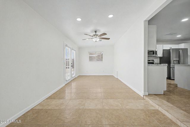 9010 W Griswold Road, Peoria, AZ 85345