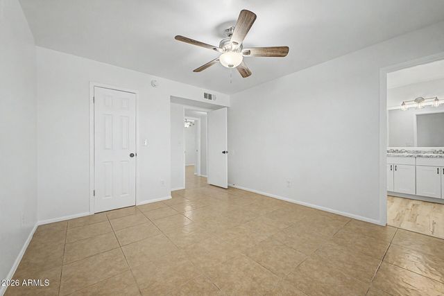 9010 W Griswold Road, Peoria, AZ 85345