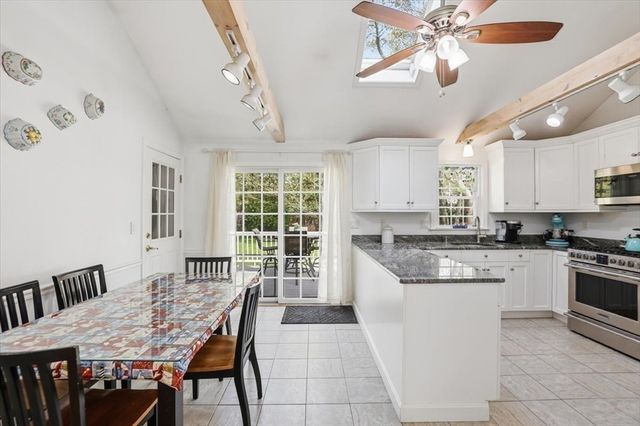 24 Starlight Dr, Barnstable, MA 02648