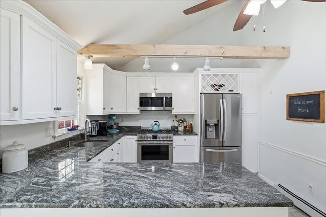 24 Starlight Dr, Barnstable, MA 02648