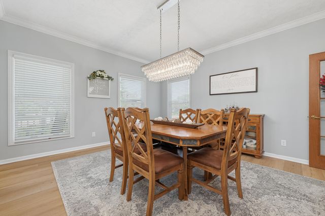 1380 Meadow Green Court SE, Caledonia, MI 49316